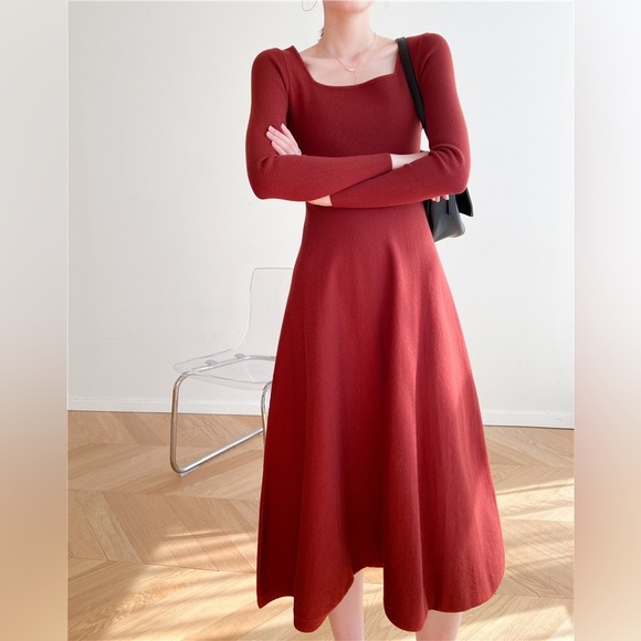 ♥️Red Thick Sweater Dress - Picture 2 of 9